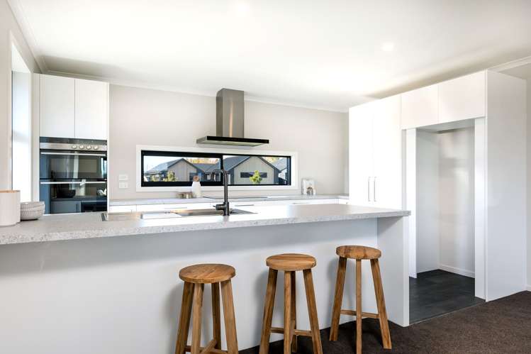 9 Wai Iti Avenue Redwoodtown_6