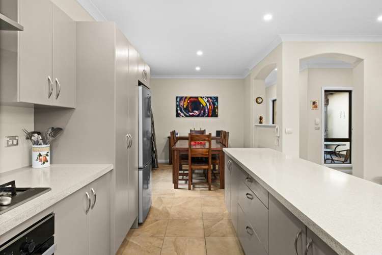 2 Tasman Drive Poraiti_6