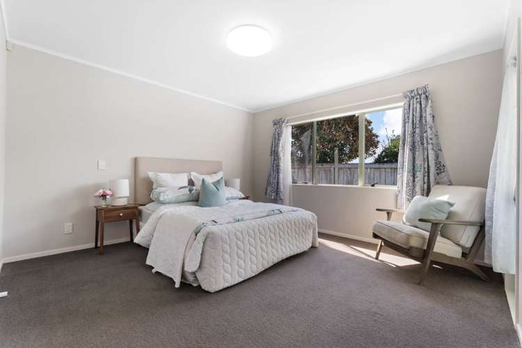 106a Royal Road Massey_8