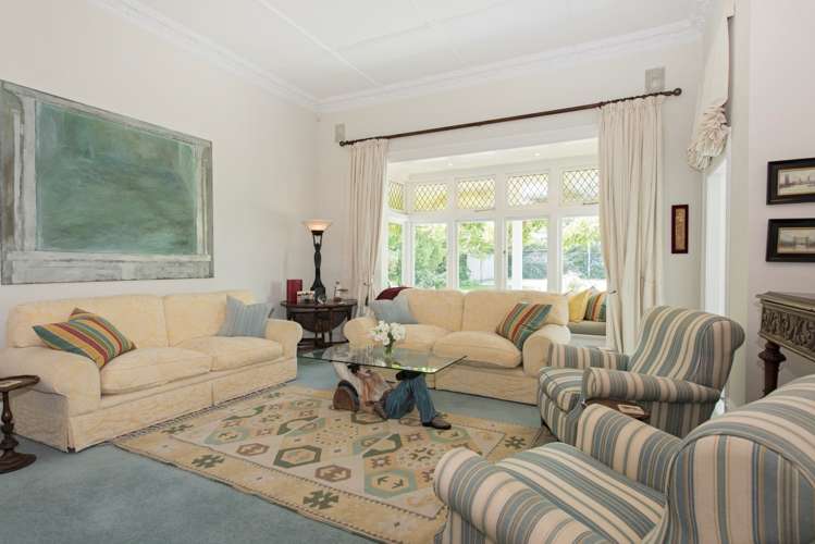 4 Golf Road Epsom_8