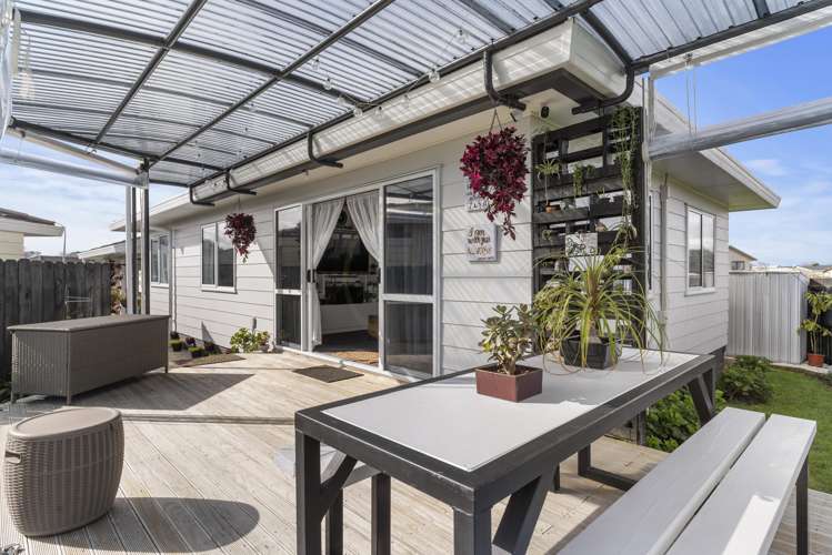 1/11 Volta Place Clendon Park_23