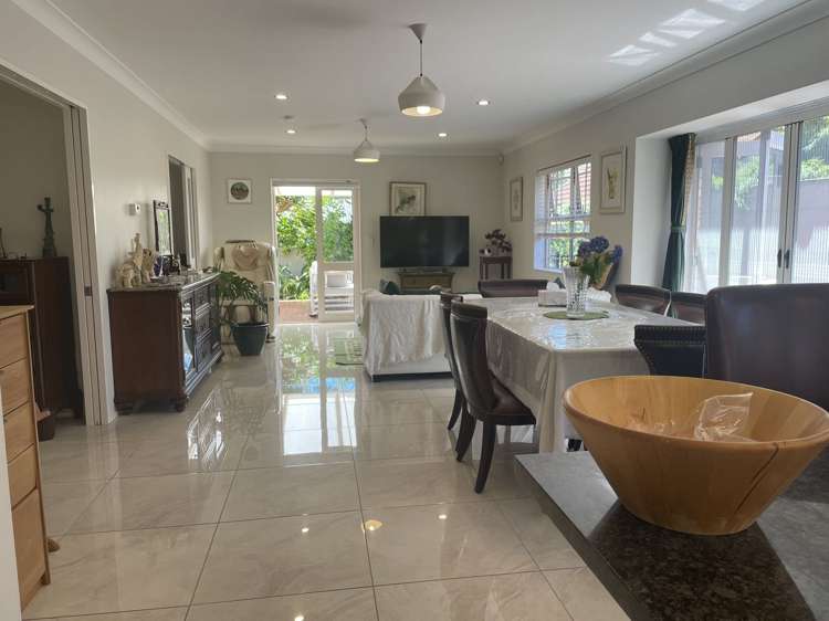 24a Queensway Three Kings_5