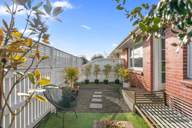 5/28 Aikmans Road Merivale_11