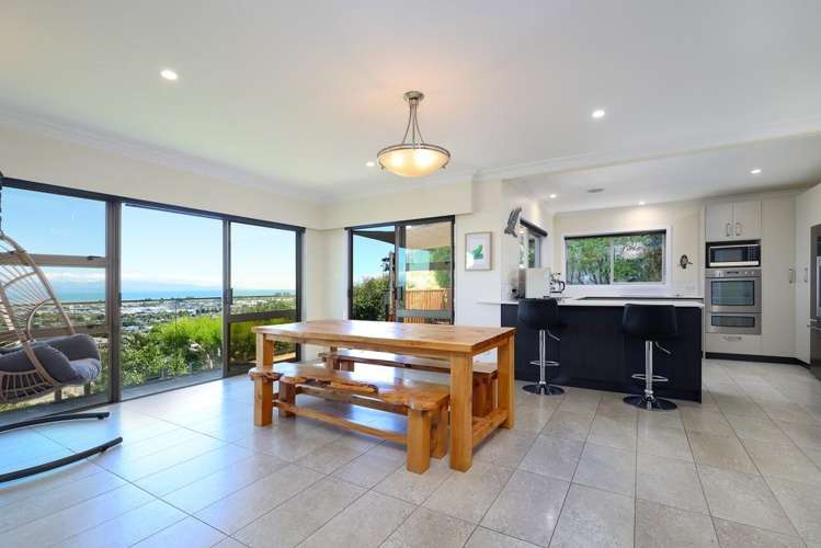 32 View Mount Stoke_6