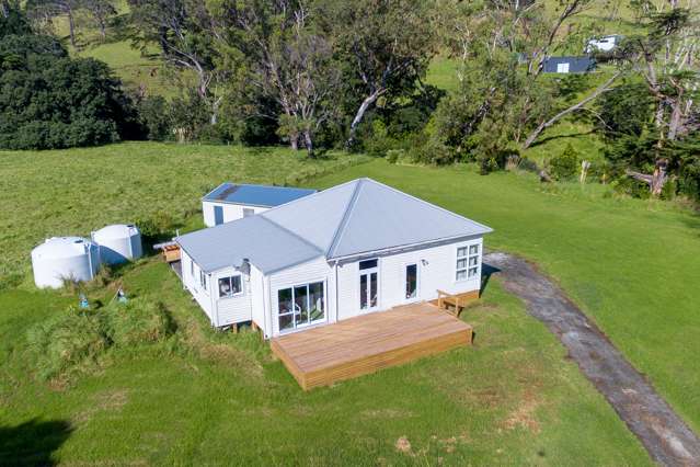 30 Waihuka Road Omapere_2