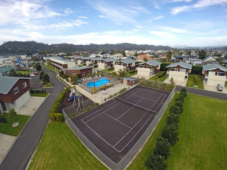 7/18 Eyre Street Whitianga_4