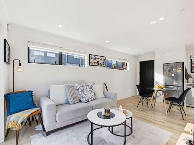 6/13 Brough Road Manurewa East_2