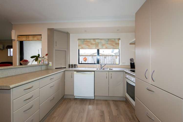 2d Forward Street Greenmeadows_17