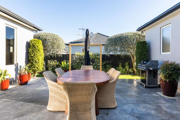 307 Church Road Greenmeadows_29
