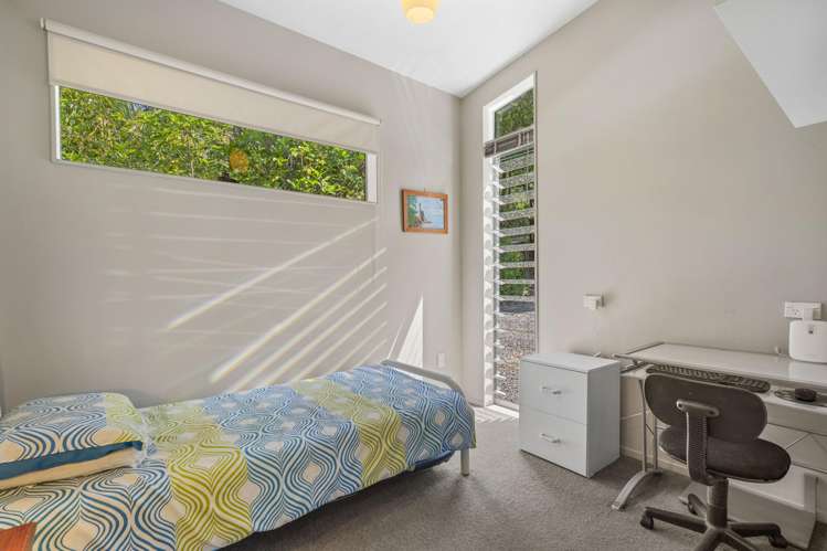 10 Beach Street Sandspit_24