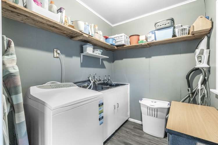 143 Flora Road East Makarewa_25