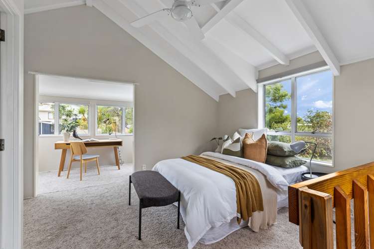 2 Shadon Place Stanmore Bay_11