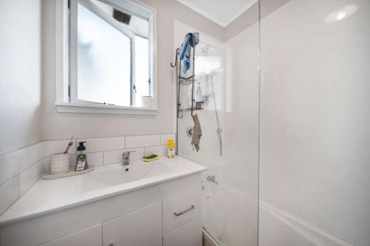 5 Edward Avenue Otara_11