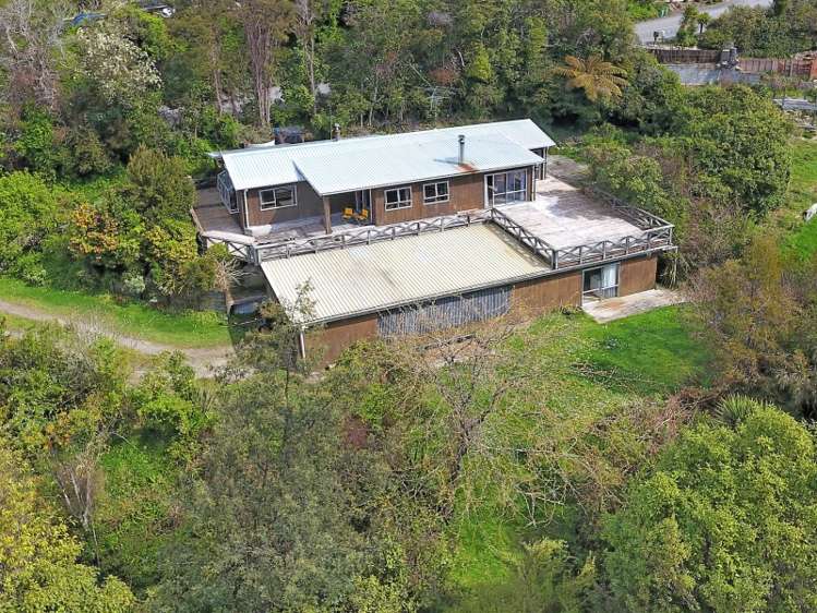 1 Cook Crescent Kaiteriteri_18