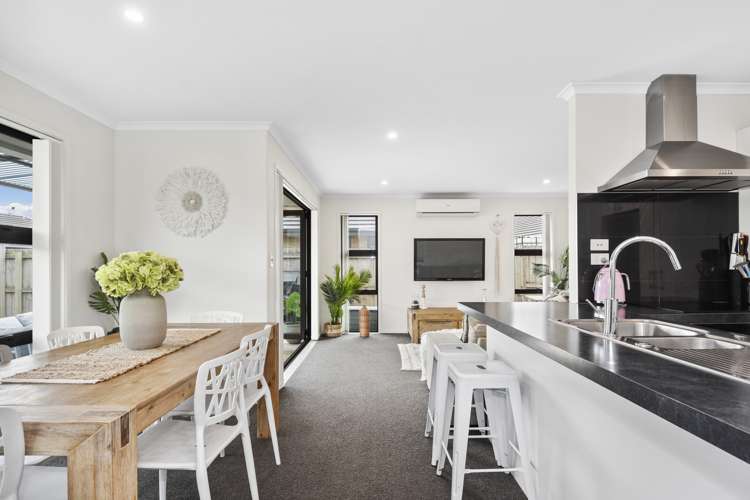 49 Leet Crescent Papamoa_5