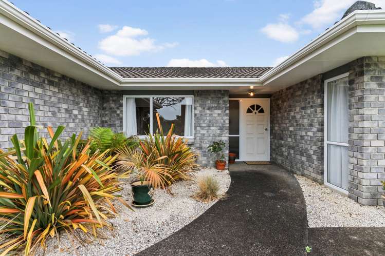 9 Redfern Lane Glenfield_24