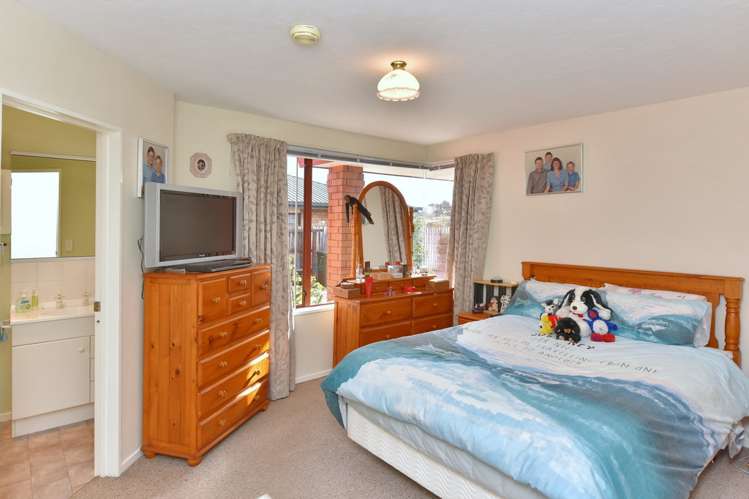 7 Somerset Place Woodend_8