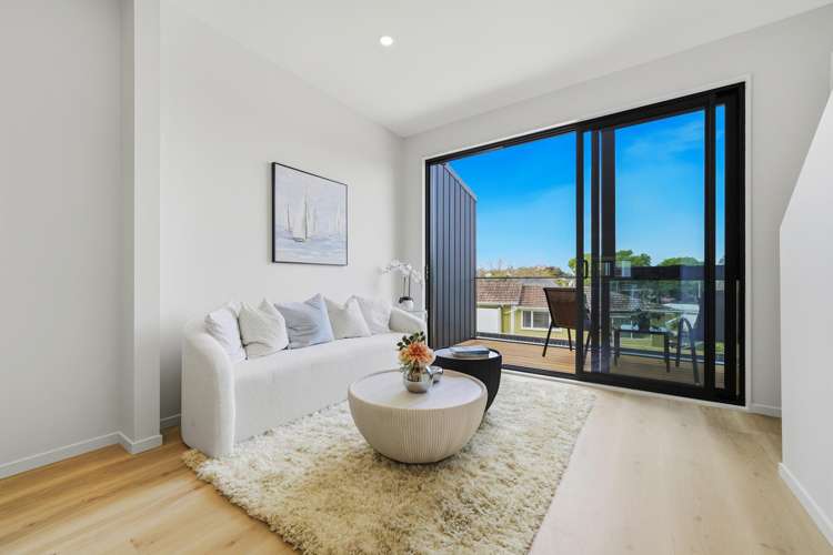 31 Nutsey Avenue Northcote_2