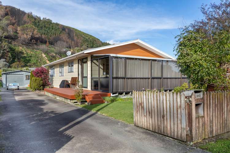 100 North Road The Wood_0