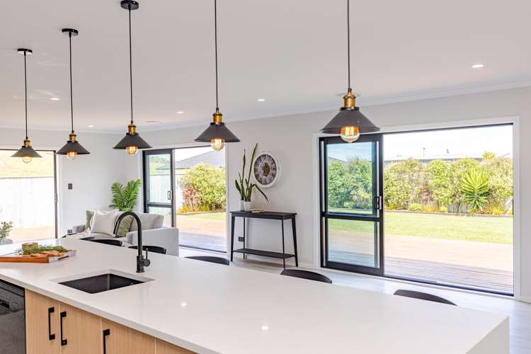 5 Golf Vue Place Castlecliff_5