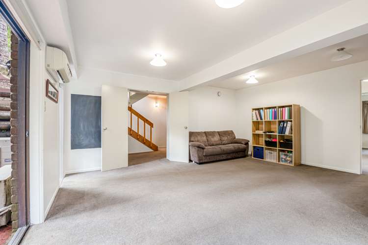 15 Kaurimu Rise Titirangi_15