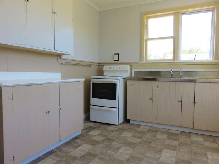 82-82A Gordon Street Dargaville_12