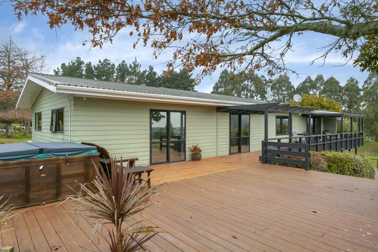 219 Caroline Drive Maunganamu_34