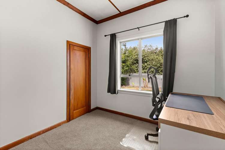 1026 Frederick Street West Mahora_9