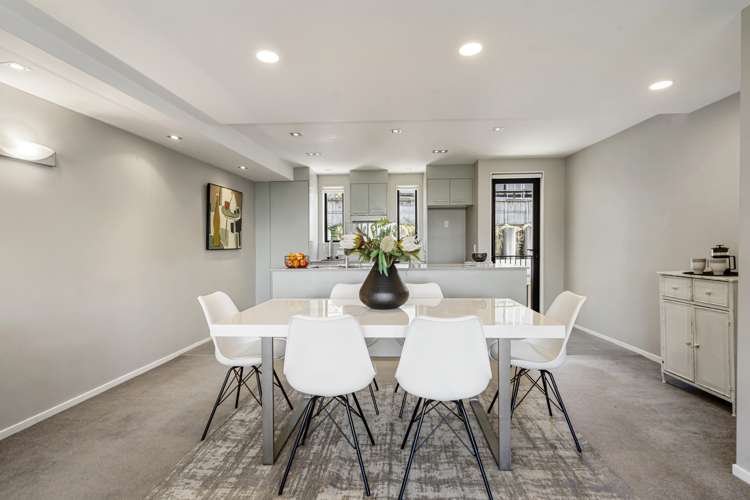 A204/525 East Coast Road Browns Bay_18