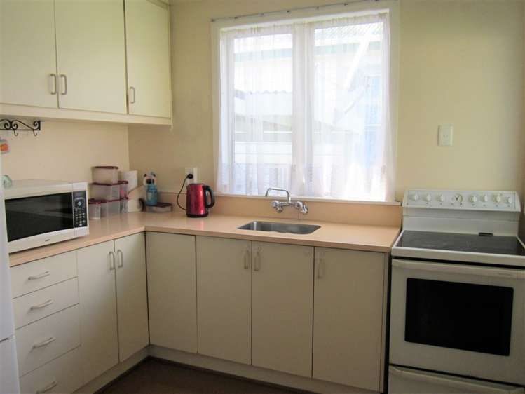 25 Station Road Paeroa_2