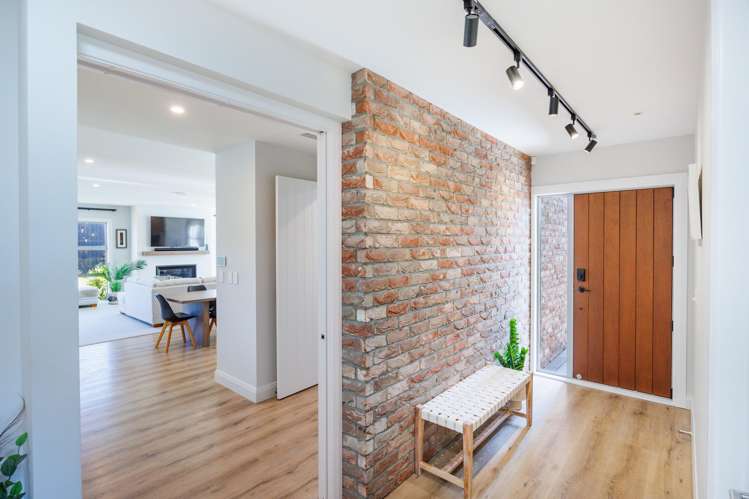 9 Paterson Lane Kelvin Grove_6