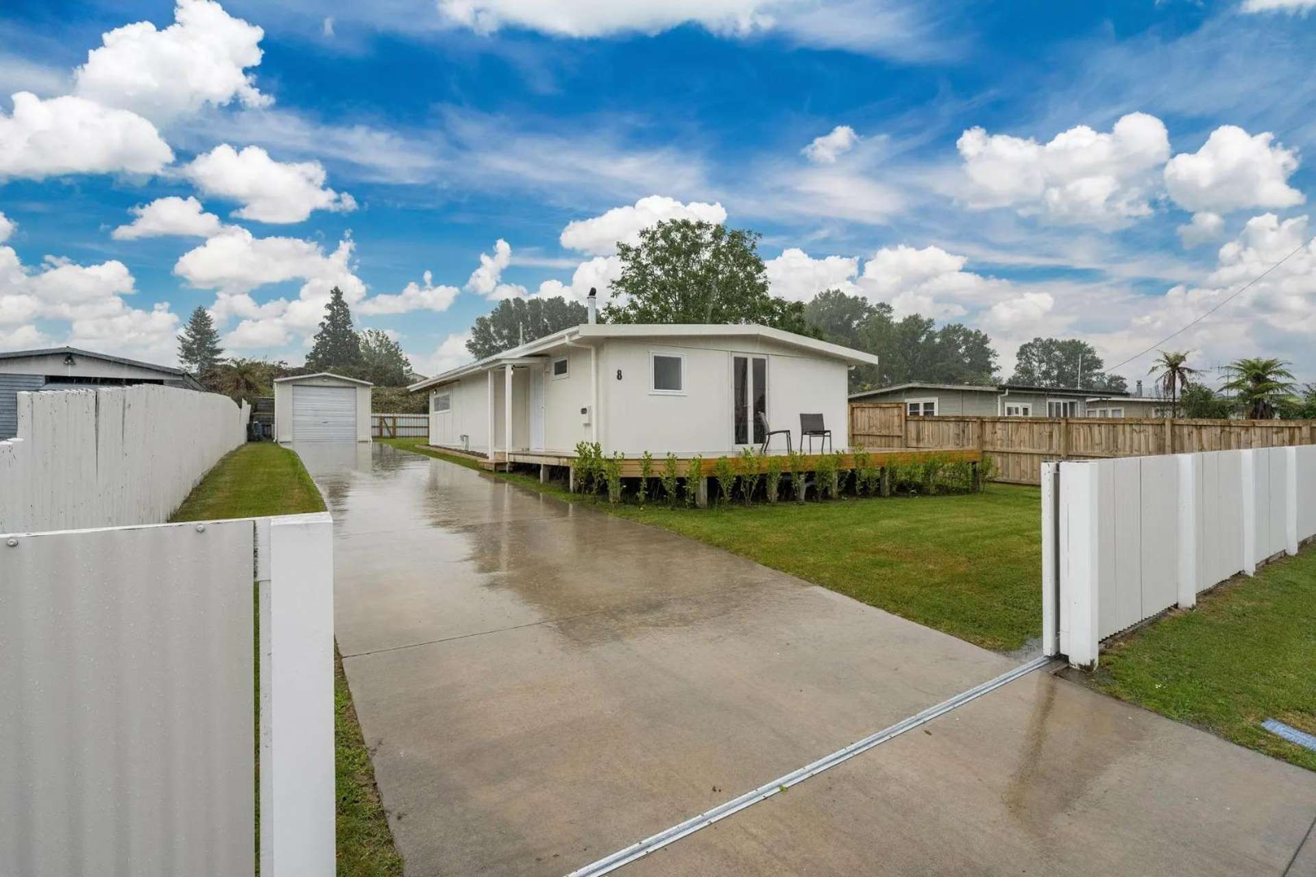 8 Korari Crescent 11204_0