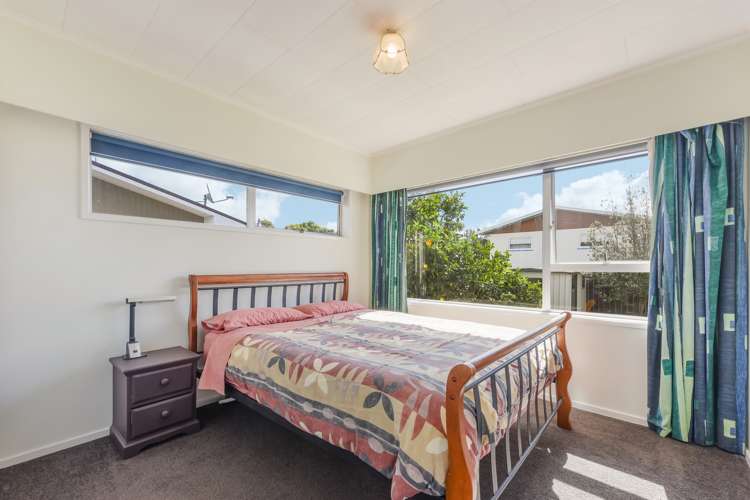 9 Kent Street Stoke_13