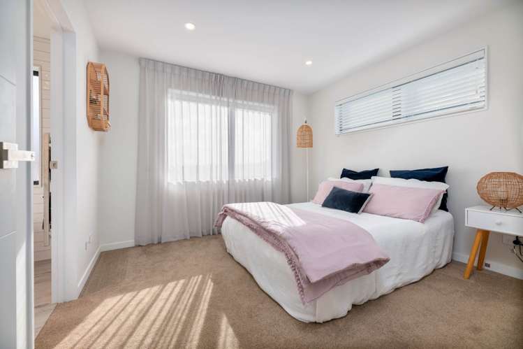 67e Lake Road Devonport_6