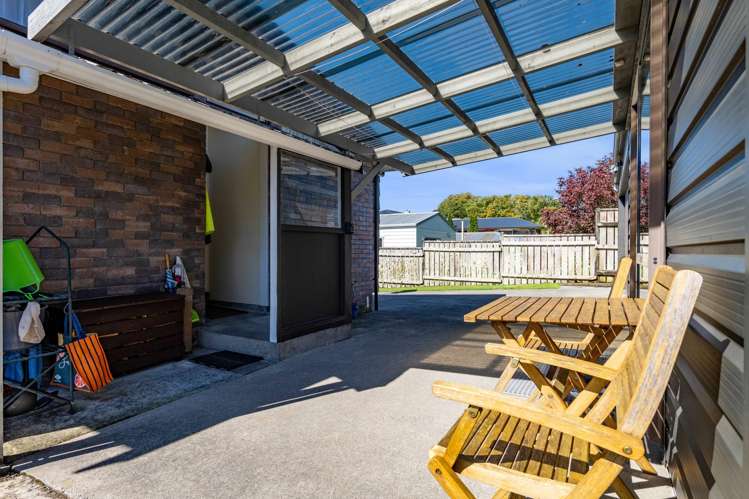 15 Brecon Road Stratford_23