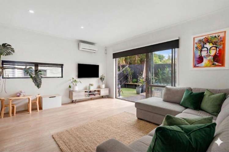 33/27 Powell Street Avondale_5