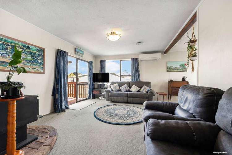 7 Patrice Place Massey_17