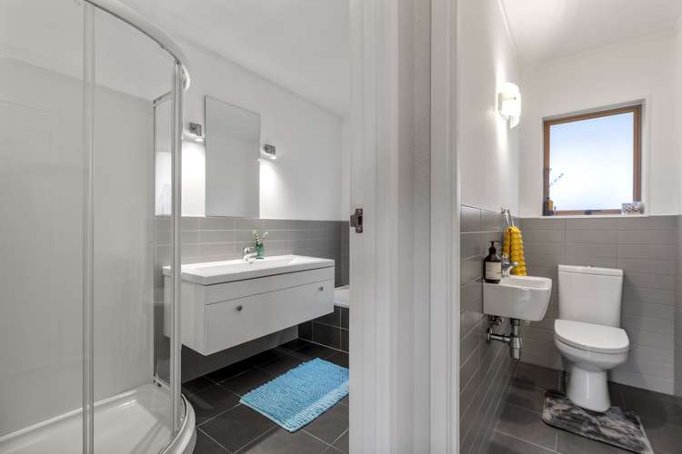 13 James Evans Drive Northcote_16