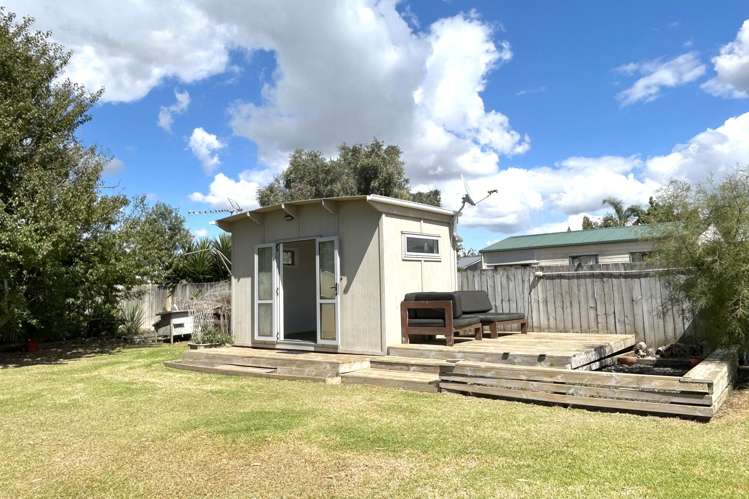 9 Puriri Avenue Kaiaua_24