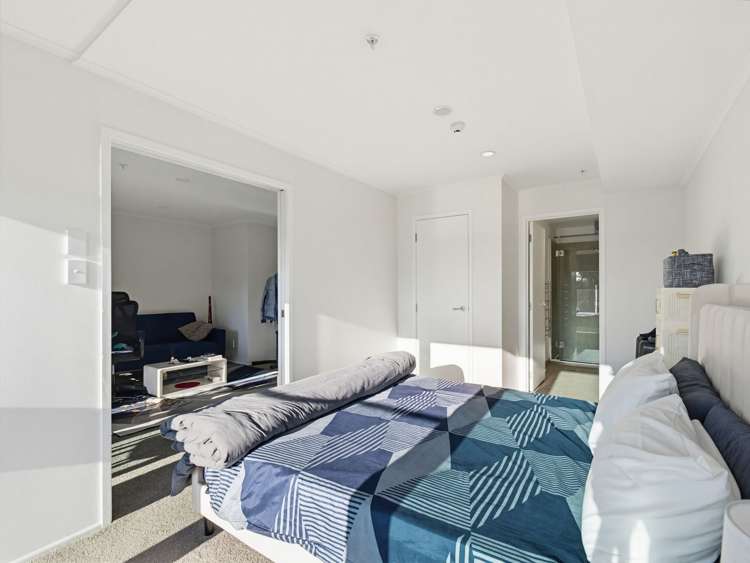 1E/30 Westward Ho Glen Eden_6