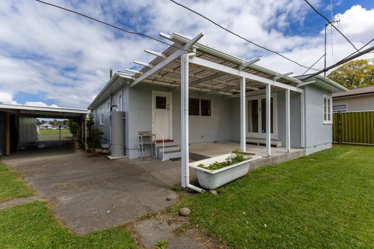 115 Derby Street Feilding_10