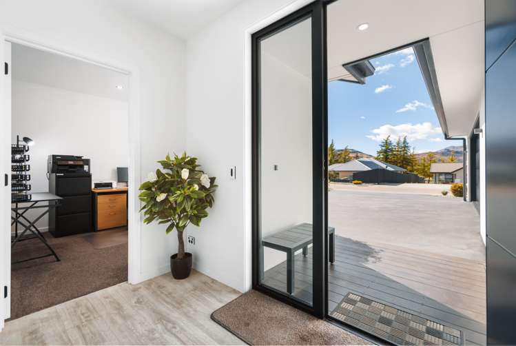 6 Hortons Way Cromwell_27