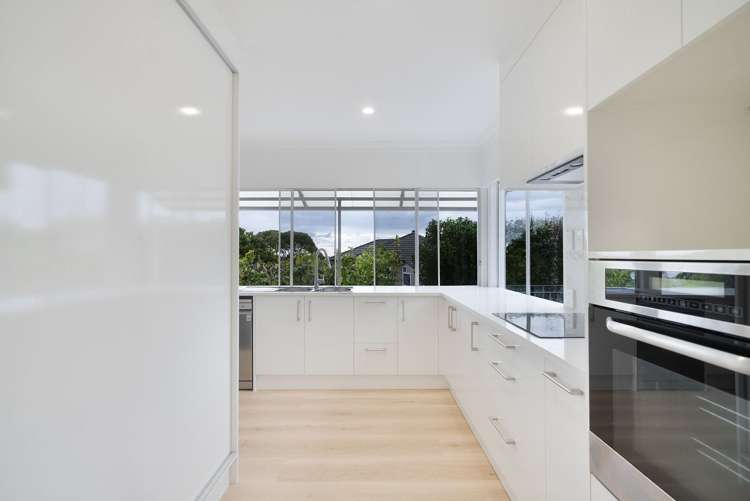 19 Brooke Road Red Hill_8
