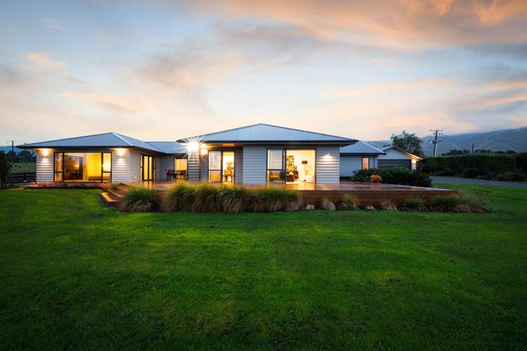 67 Albert Road Tokomaru_58