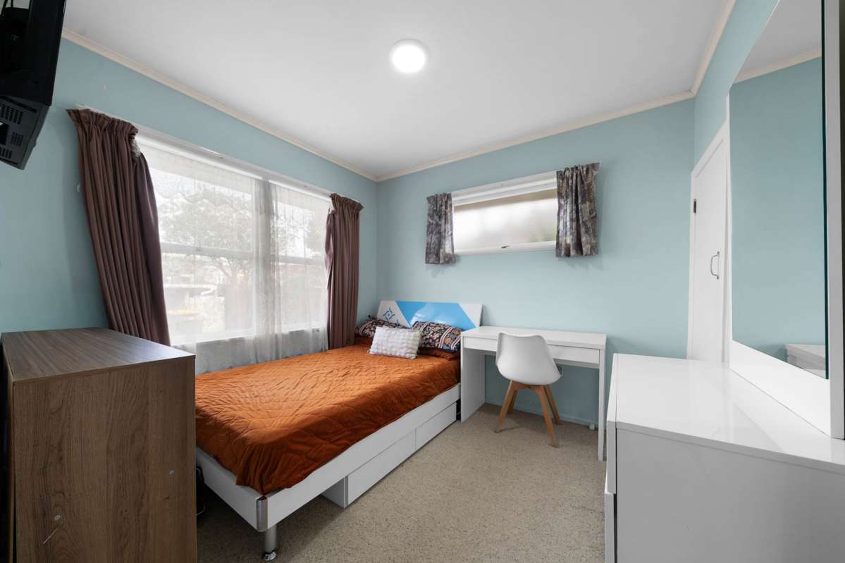 26 Clayton Road_5