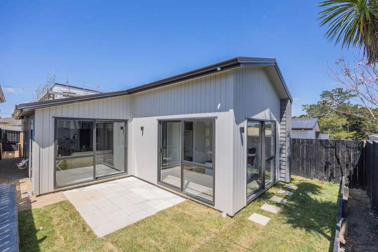 9/101 Hobsonville Road West Harbour_2