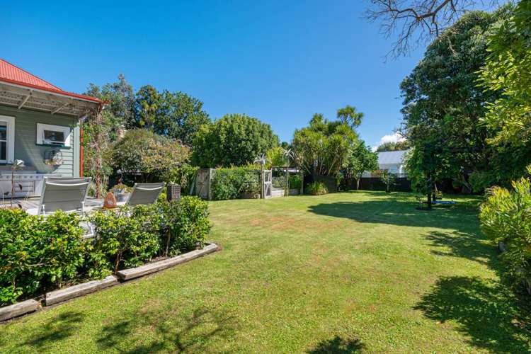 1 Green Lane Helensville_7