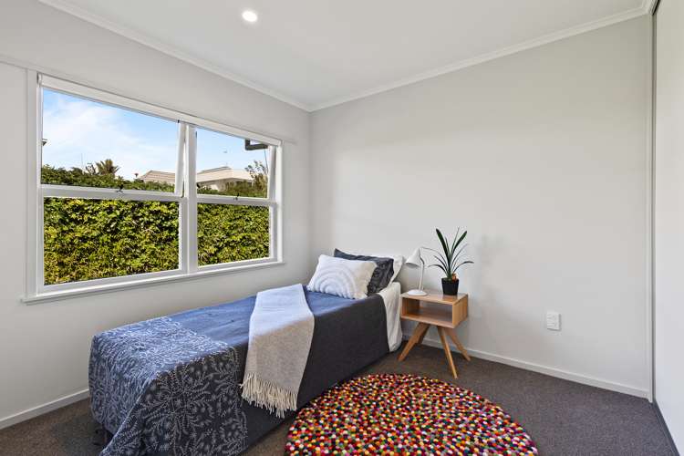 2/5 Otakau Road Milford_9