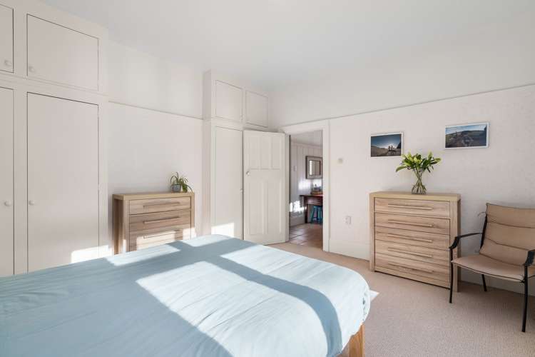 111 Garlands Road Hillsborough_10