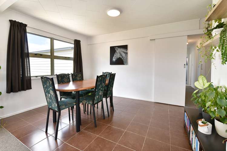 4b Parakai Avenue Parakai_7